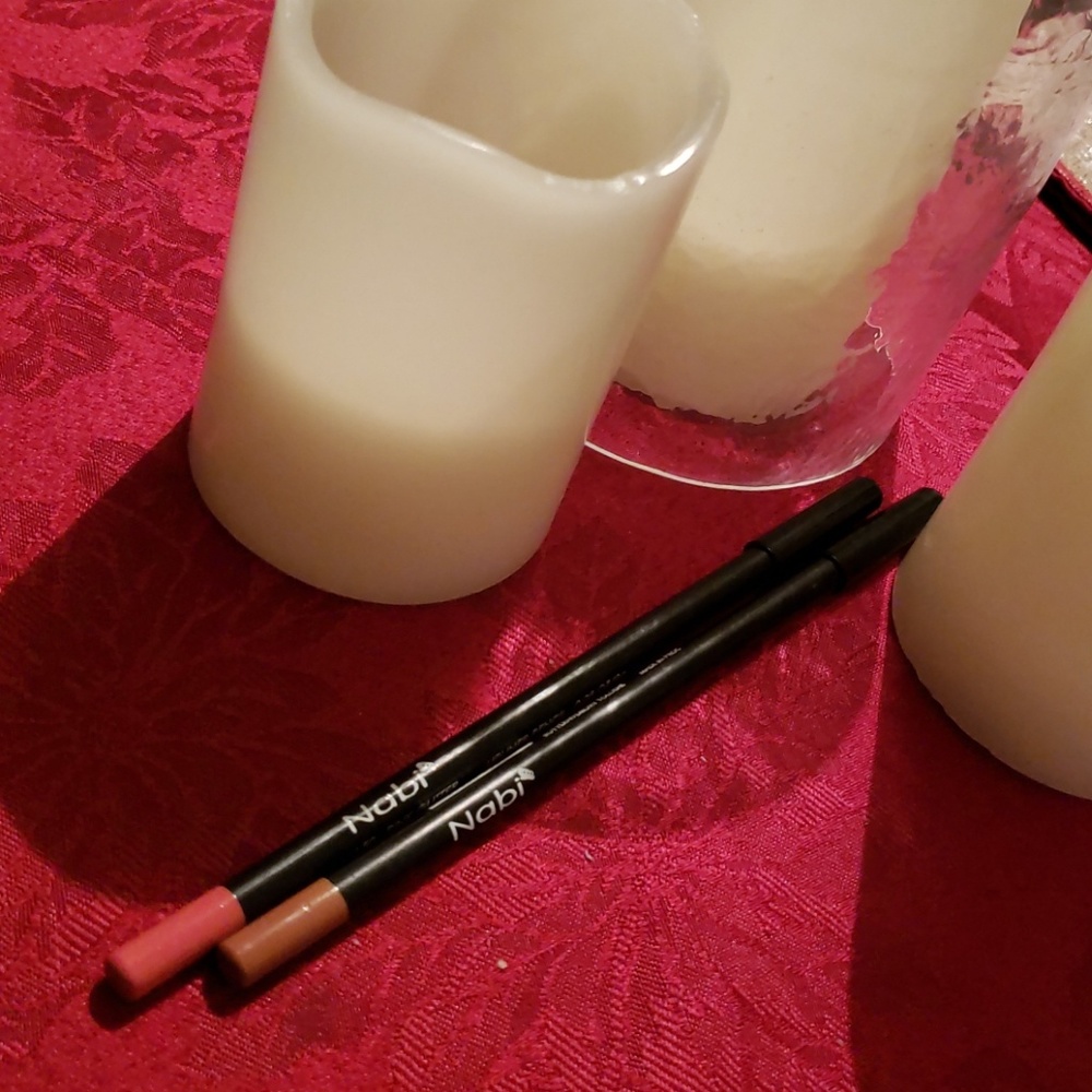 Nabi lipliner pencils